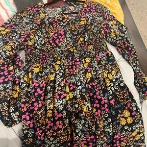 Shein plus size 1X. Only worn 2 times